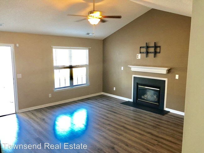 Building Photo - 3 br, 2 bath House - 846 Nighthawk Place
