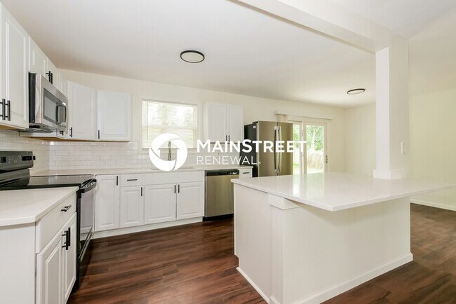 Building Photo - 3 Bedroom Pet-Friendly Home in Kansas City...