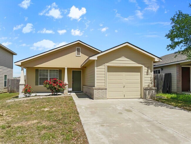 Foto del edificio - Move In Ready!!!