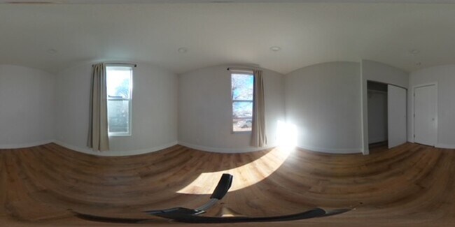 Foto del edificio - Cozy 1 bedroom, 1 bath unit in the Historic Wells District!