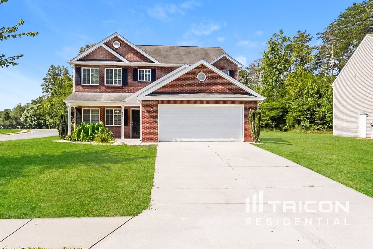 314 Walnut Crossing Drive Whitsett NC House Rental in Whitsett, NC