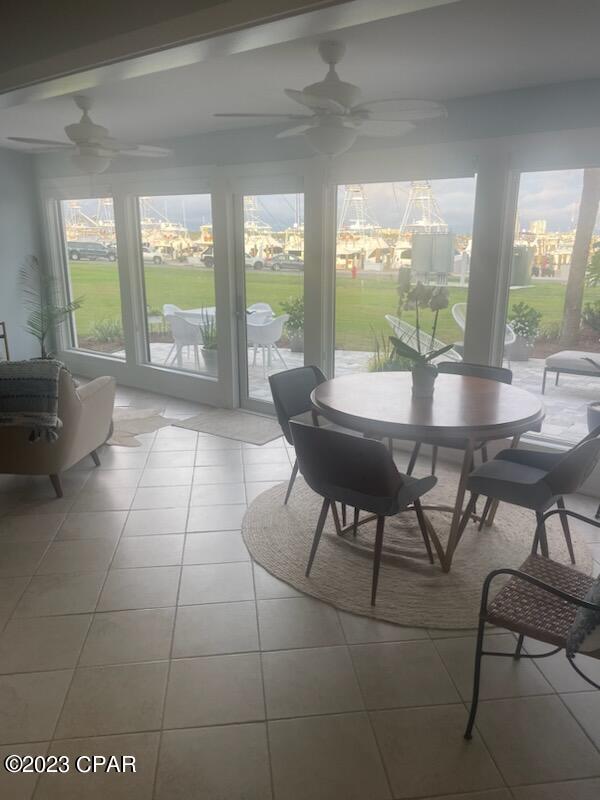 Foto del edificio - 4726 Bay Point Rd