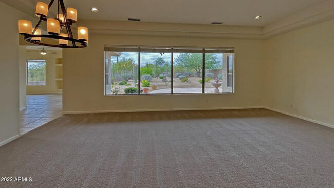 Building Photo - 6006 E Westland Dr
