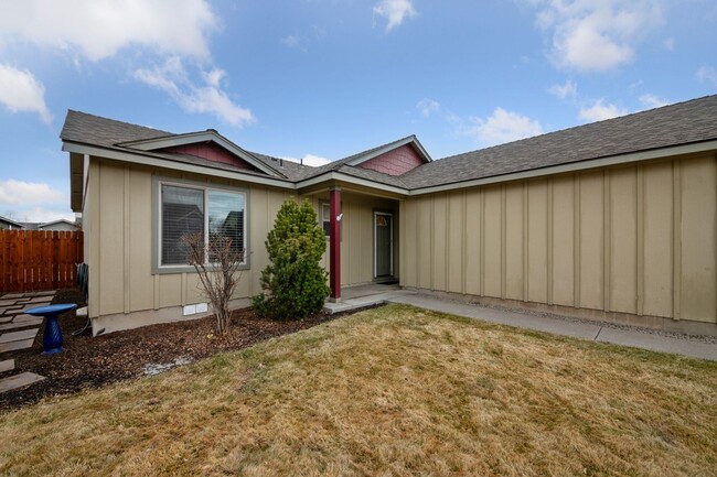 Building Photo - 3 br, 2 bath House - 953 SW 25th Pl.