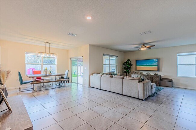 Building Photo - 2778 Sunkissed Dr