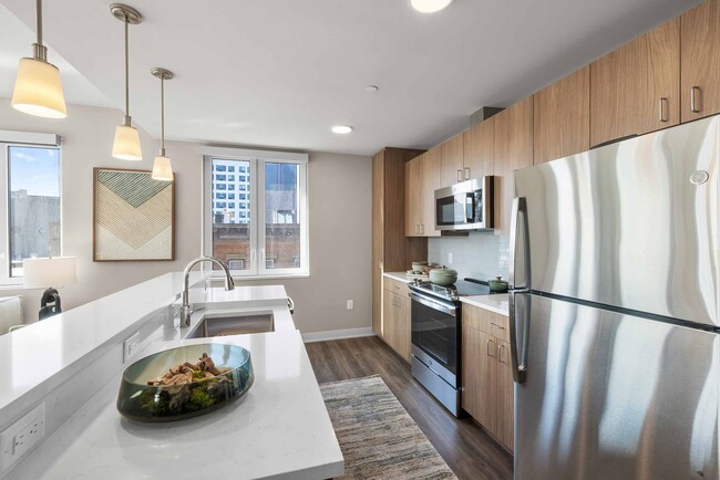 Building Photo - The Grand