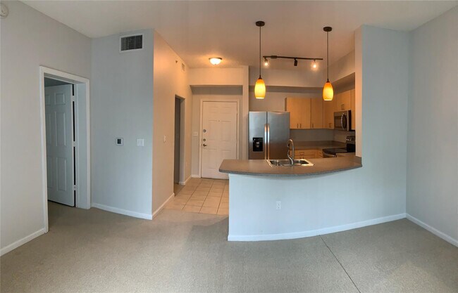 Foto del edificio - 533 NE 3rd Ave