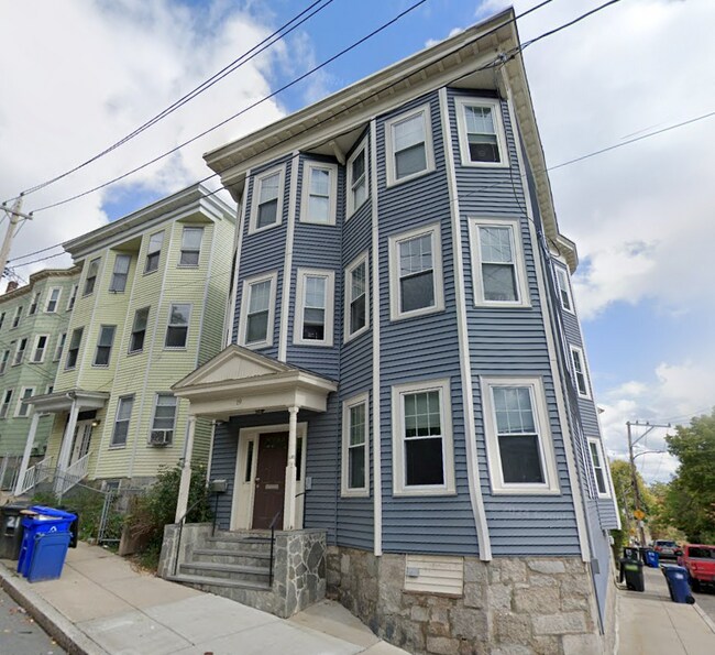Building Photo - 19 Bucknam St