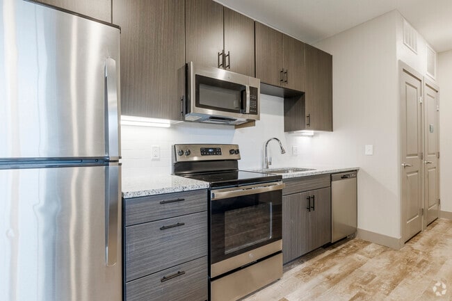 Studio - 455SF - Kitchen - Elara
