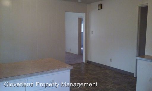 Building Photo - 319 Maple Dr