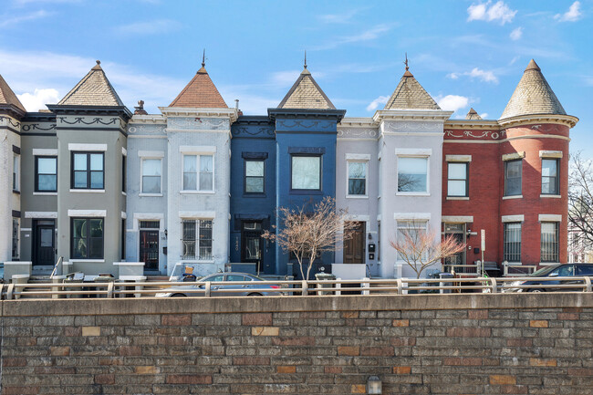 Foto del edificio - 1840 North Capitol St NW