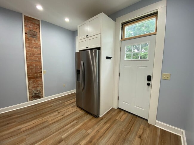Foto del edificio - Harrison West 2 Bedroom