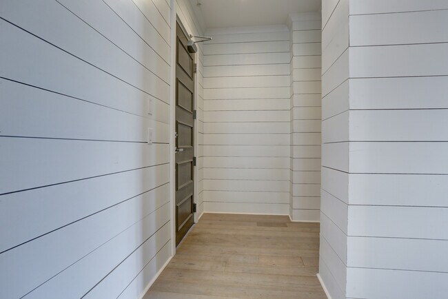 Building Photo - 12600 Marstrow Dr