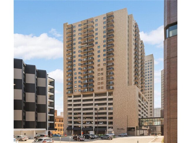 Foto del edificio - 66 9th St E