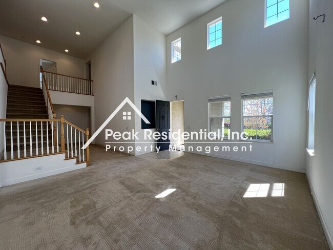 Foto del edificio - Spacious El Dorado Hills 4bd/3ba Home with...