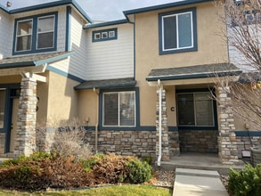 Building Photo - 2426 Parkfront Dr