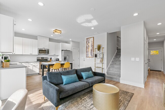 Foto del edificio - 28309 Torch Pkwy