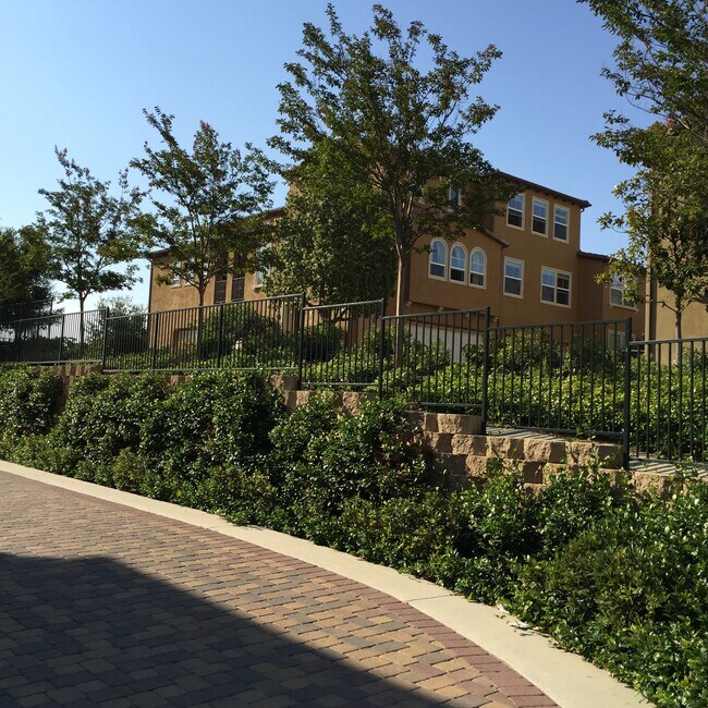 Foto del edificio - 27228 Sycamore Meadow Dr
