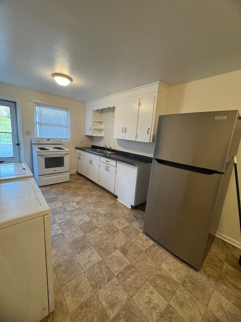 Building Photo - 3309 Clarence Towery Cir