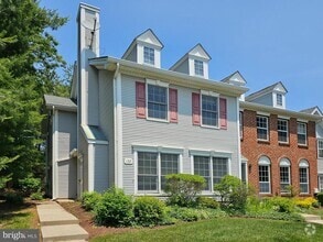 Building Photo - 132 Shrewsbury Ct