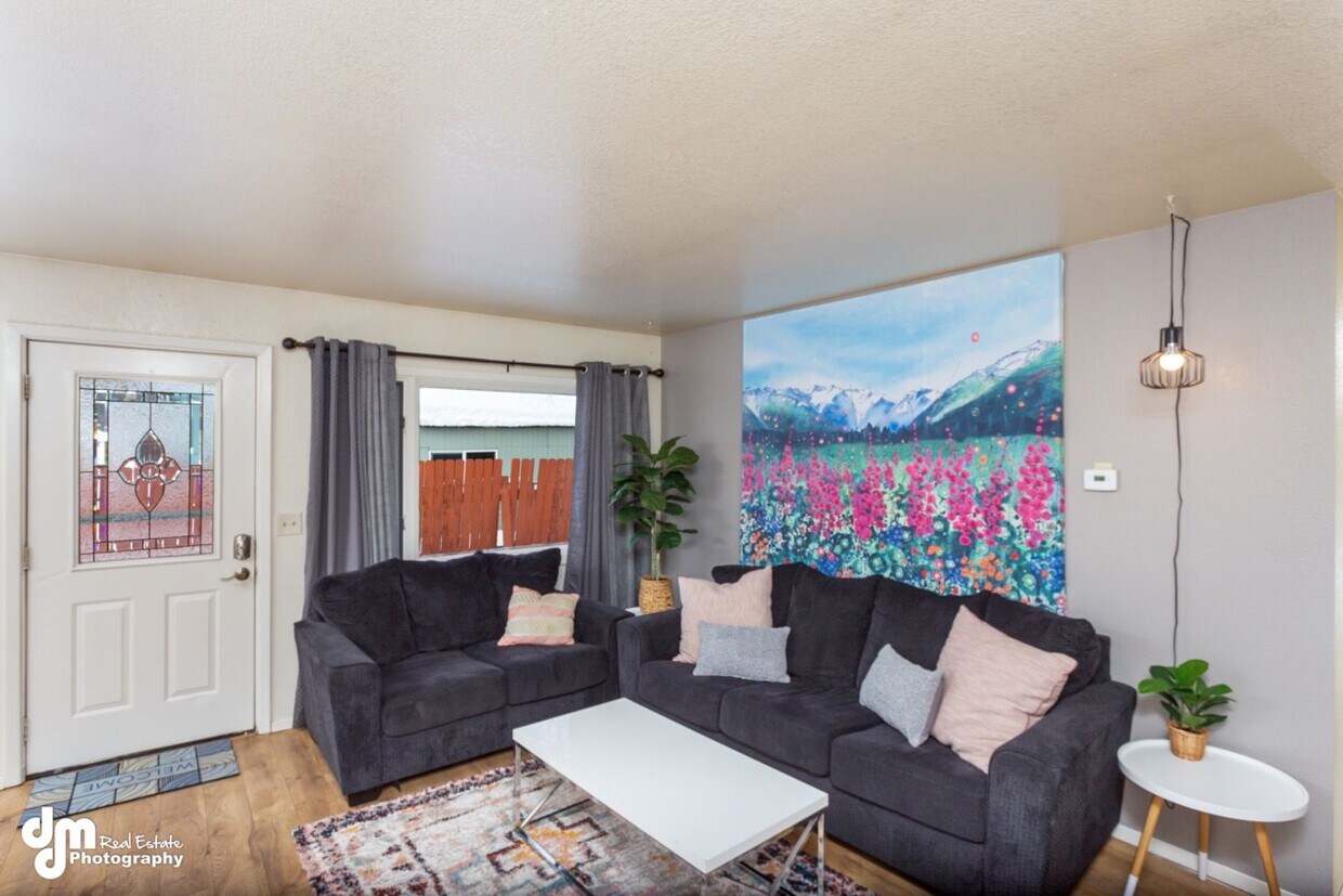 Foto principal - 76th Ave Duplex