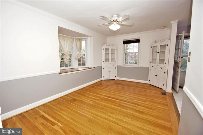 Foto del edificio - 8333 Wyton Rd