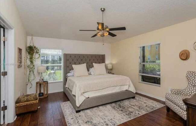 Foto del edificio - 2213 Grantham Ave