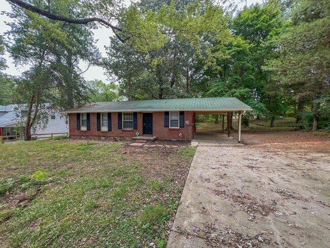 Foto del edificio - Charming Single-Family Home!