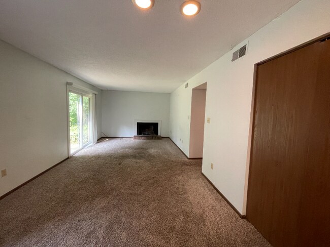 Foto del edificio - 5727 W Ridgecrest Dr