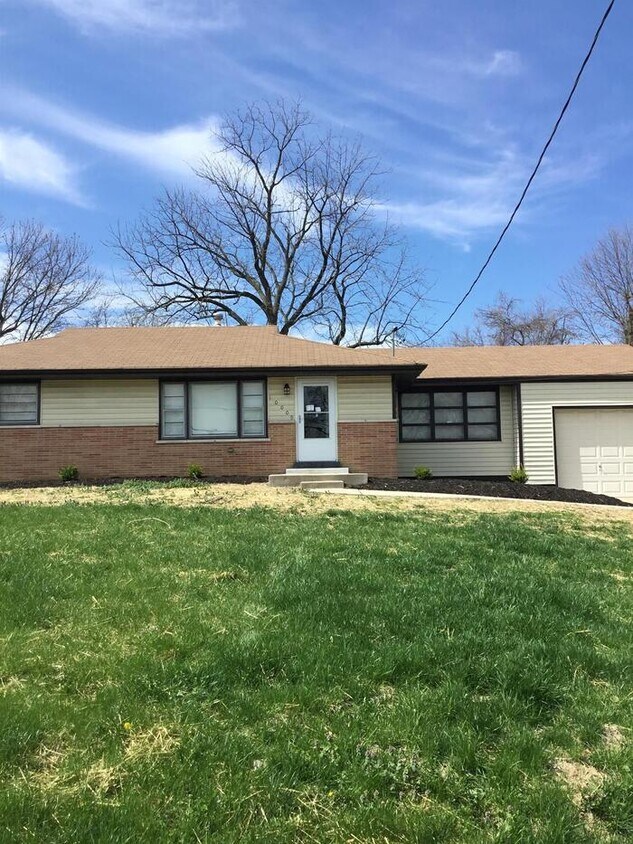 A coveted rental home in St. Louis County! House Rental in St. Louis