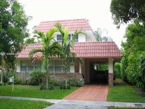 Building Photo - 744 Majorca Ave
