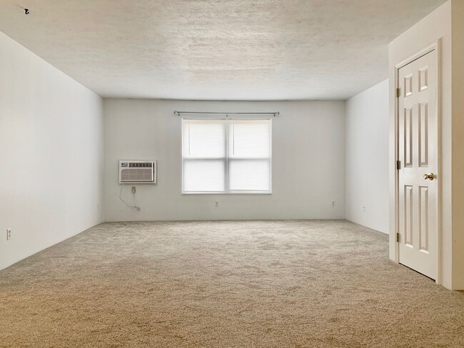 Building Photo - Two Bedroom Apartment in Hastings