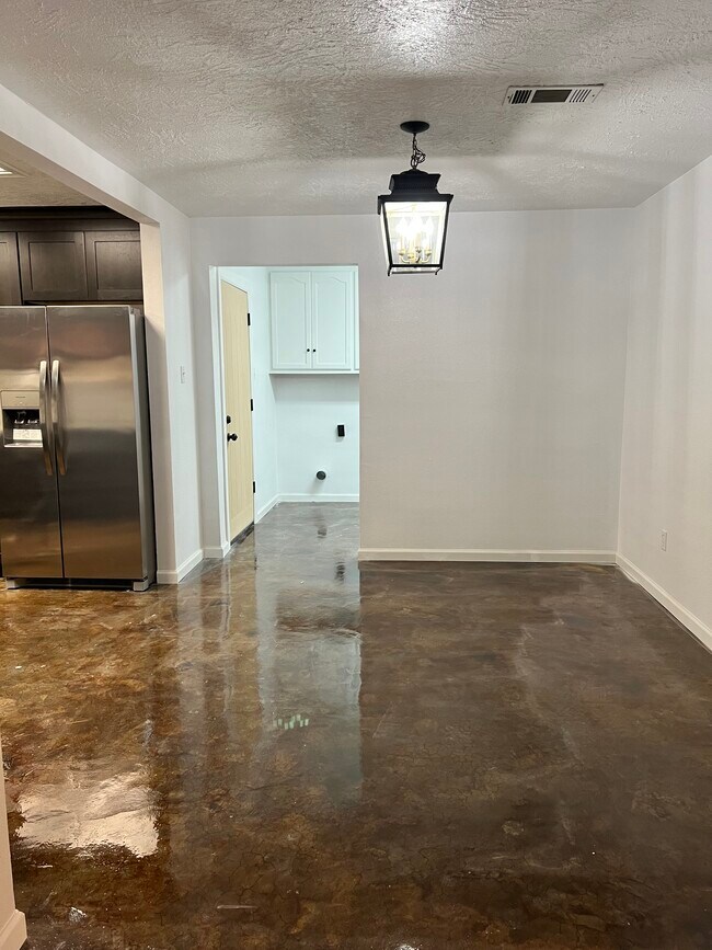 153 Wood Manor Ln, Sour Lake, TX 77659 House for Rent in Sour Lake