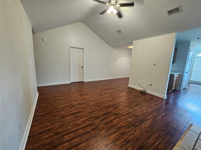 Building Photo - 16211 Noblewood Way