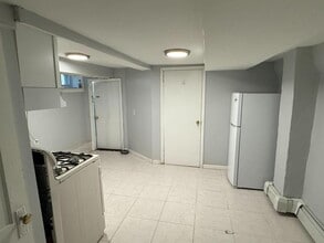 Building Photo - 160 Amackassin Terrace