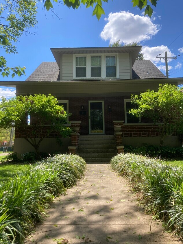 3802 Warner Ave, Louisville, KY 40207 House for Rent in Louisville