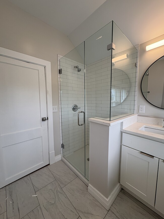 Second Full Bathroom in Apartment E - The Everly