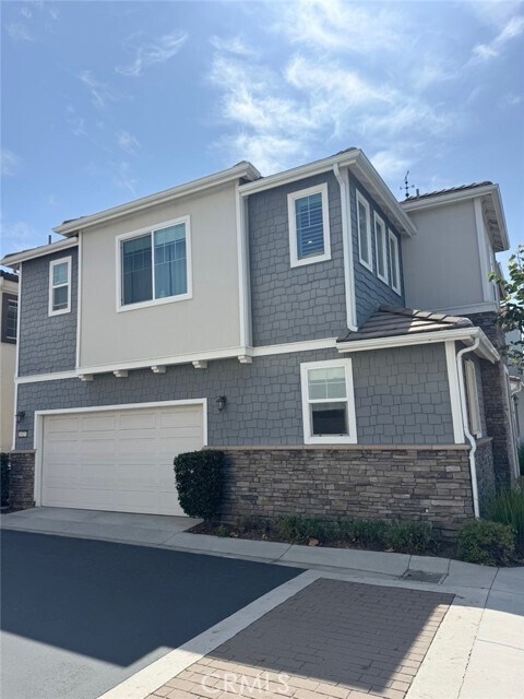 Building Photo - 5327 Mariner Ln