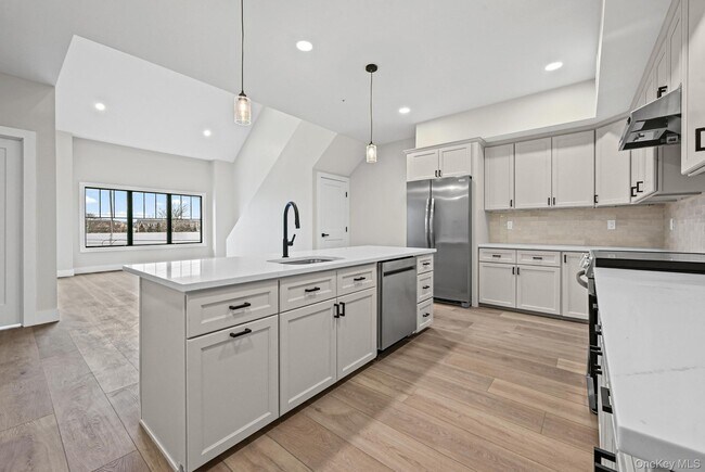 Foto del edificio - 80 Division St