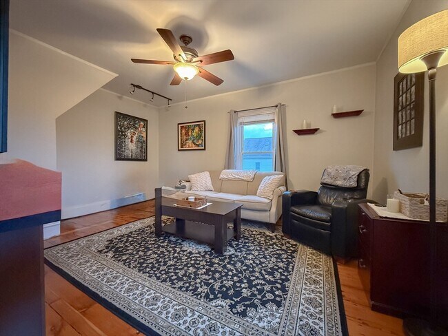 Foto del edificio - 173 Elm St