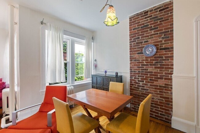 Foto del edificio - 37 Revere St