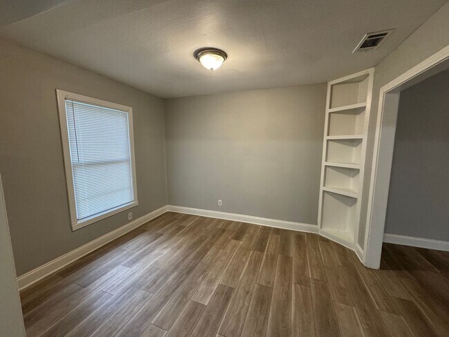 Foto del edificio - Central Waco Home