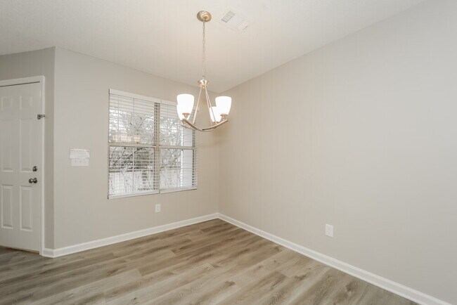 Building Photo - 2183 Bally Clare Ct SW