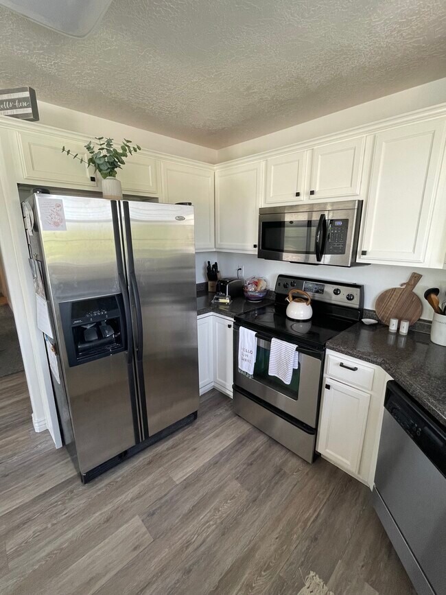 Foto del edificio - 3932 W Romney Park Dr