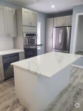 Building Photo - 56 Larter Ave