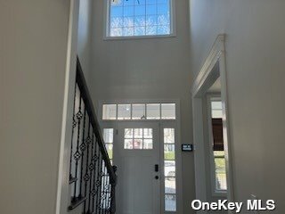 Building Photo - 14 Meadow Ln