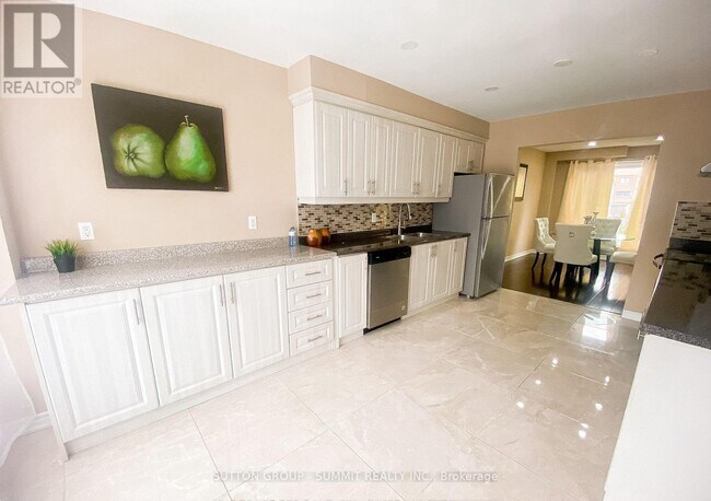 Photo du bâtiment - 1378 Everton St