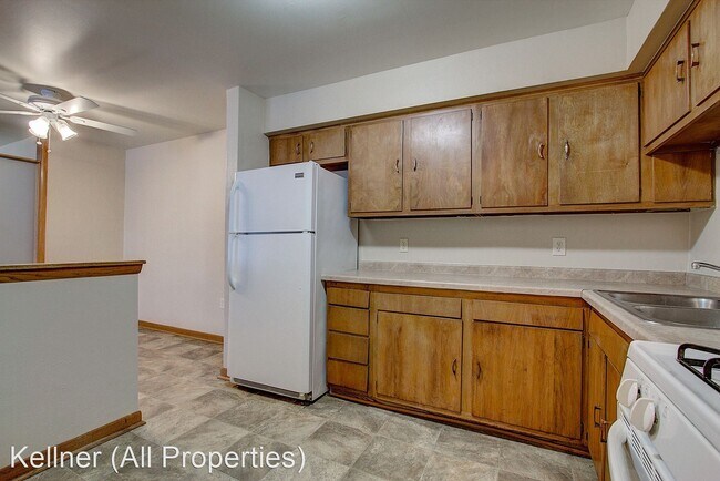 Foto del edificio - 3413-3439 S 26th St