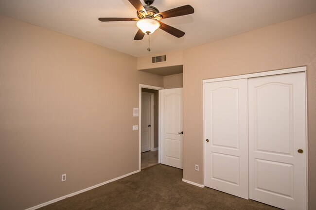 Foto del edificio - Fabulous home in the Ahwatukee Foothills, ...