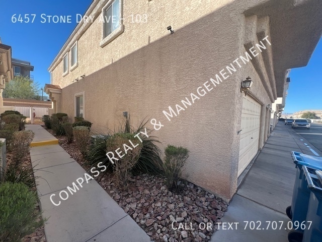 Building Photo - 6457 Stone Dry Ave